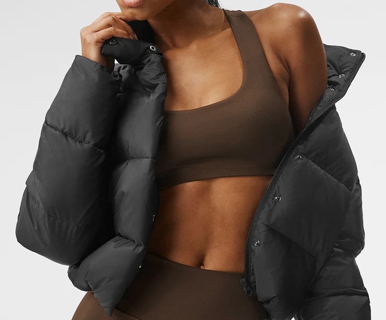 Almost Out of Stock! This ‘Cute & Stylish’ Cropped Puffer Is Selling Fast – Get It While You Still Can  