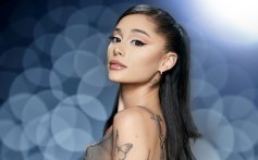 Ariana Grande Shares Selfies With ‘Wicked’ Co-Stars Cynthia Erivo, Michelle Yeoh & Ethan Slater: ‘My Loves’