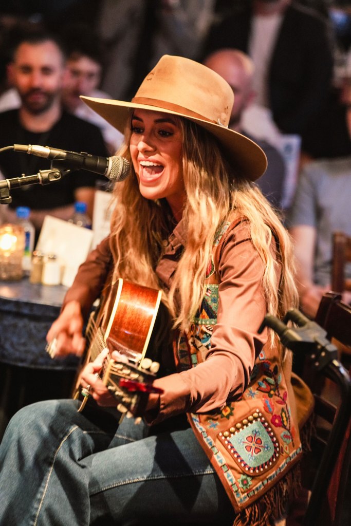 Post Malone, Lainey Wilson, Ashley Gorley & Ernest Highlight Power of Songwriting at Bluebird Cafe Show