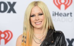 In Canada: Avril Lavigne Appointed to Order of Canada