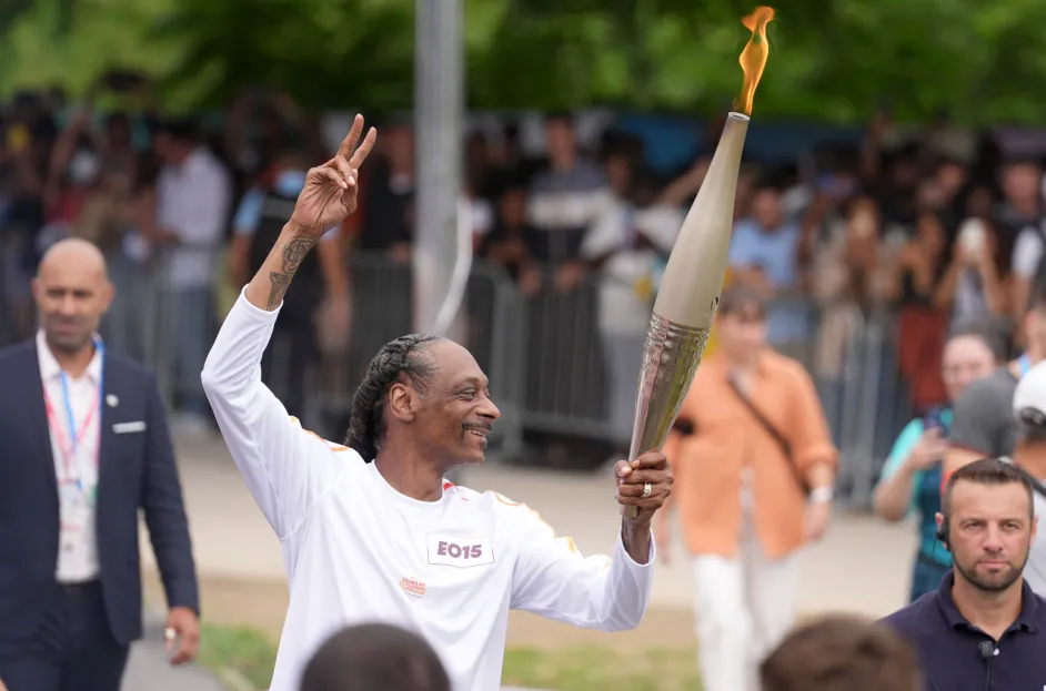 Snoop Dogg & Pharrell Carry Olympic Torches in Final Stretch of the 2024 Relay