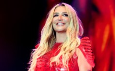 Kesha Snaps Back At Body Shamers in Bikini Post: ‘You’re Actually Making Me Feel Very Powerful’