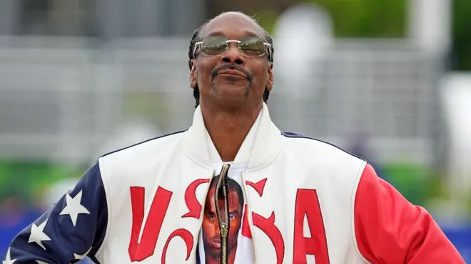 Snoop Dogg’s Olympic Torchbearer Moment