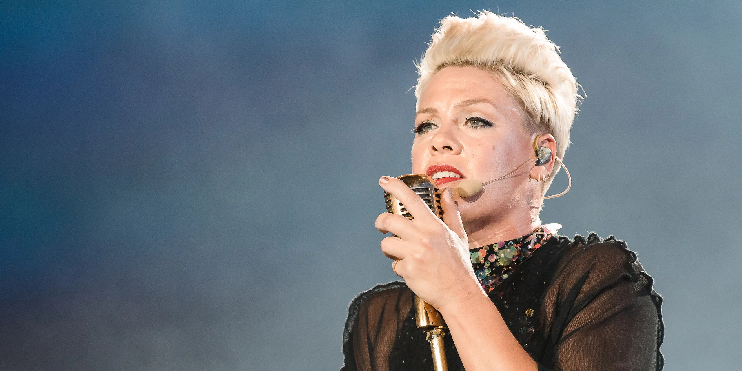 P!nk Puts the Brakes on Her Tour: Concerts Postponed Due to Unforeseen Circumstances!