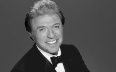 Jack Jones, Velvety Crooner Best Known for ‘Wives and Lovers’ and ‘The Love Boat’ Theme, Dies at 86