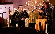 Hillary Clinton on How Joni Mitchell Inspired Her Book & Whether She’ll Ever EGOT