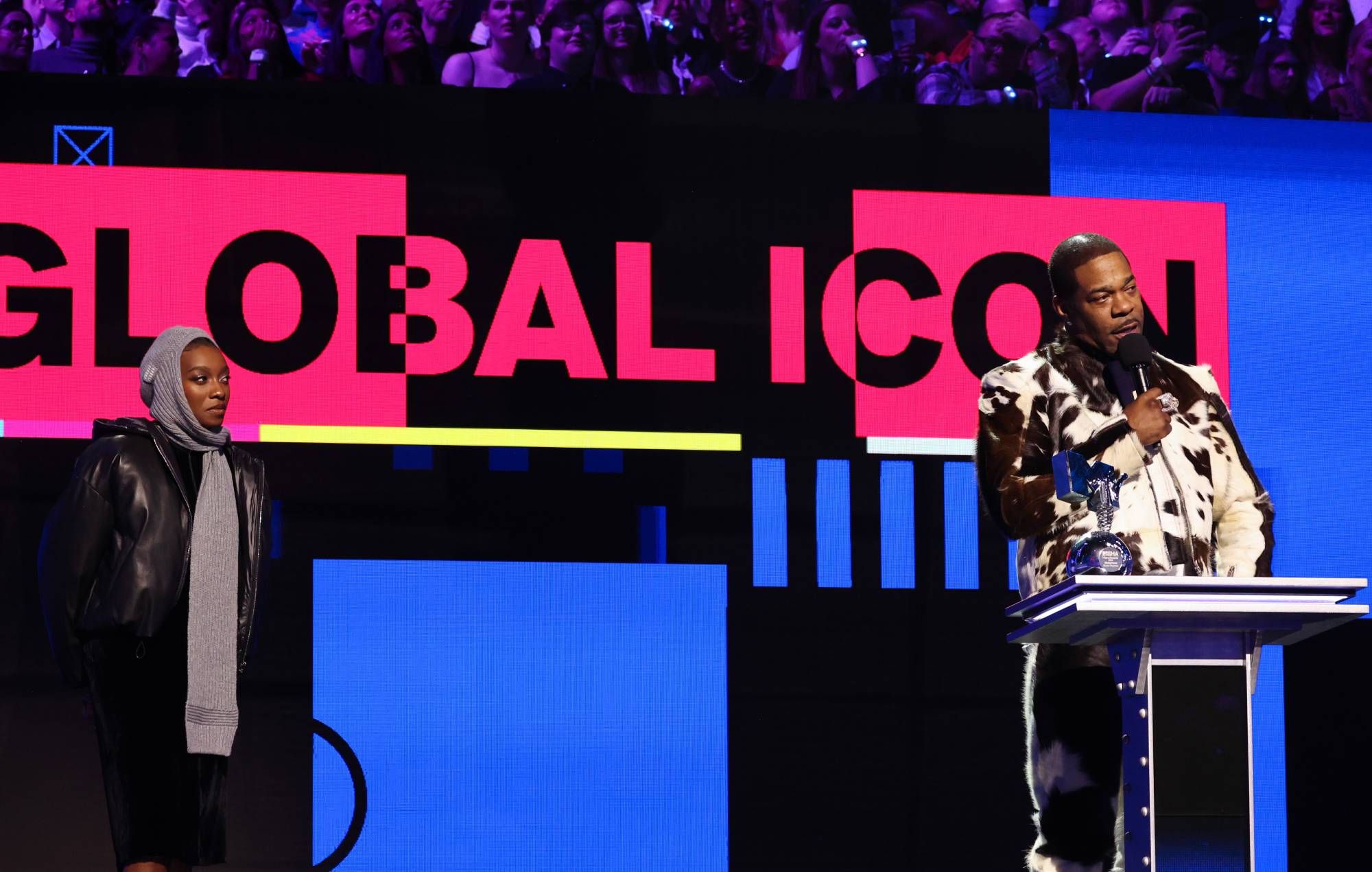 Little Simz presents Busta Rhymes with the Global Icon Award at the 2024 MTV EMAs