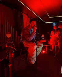 Drake Warms Up for His Australian Tour with Surprise Melbourne Karaoke Night